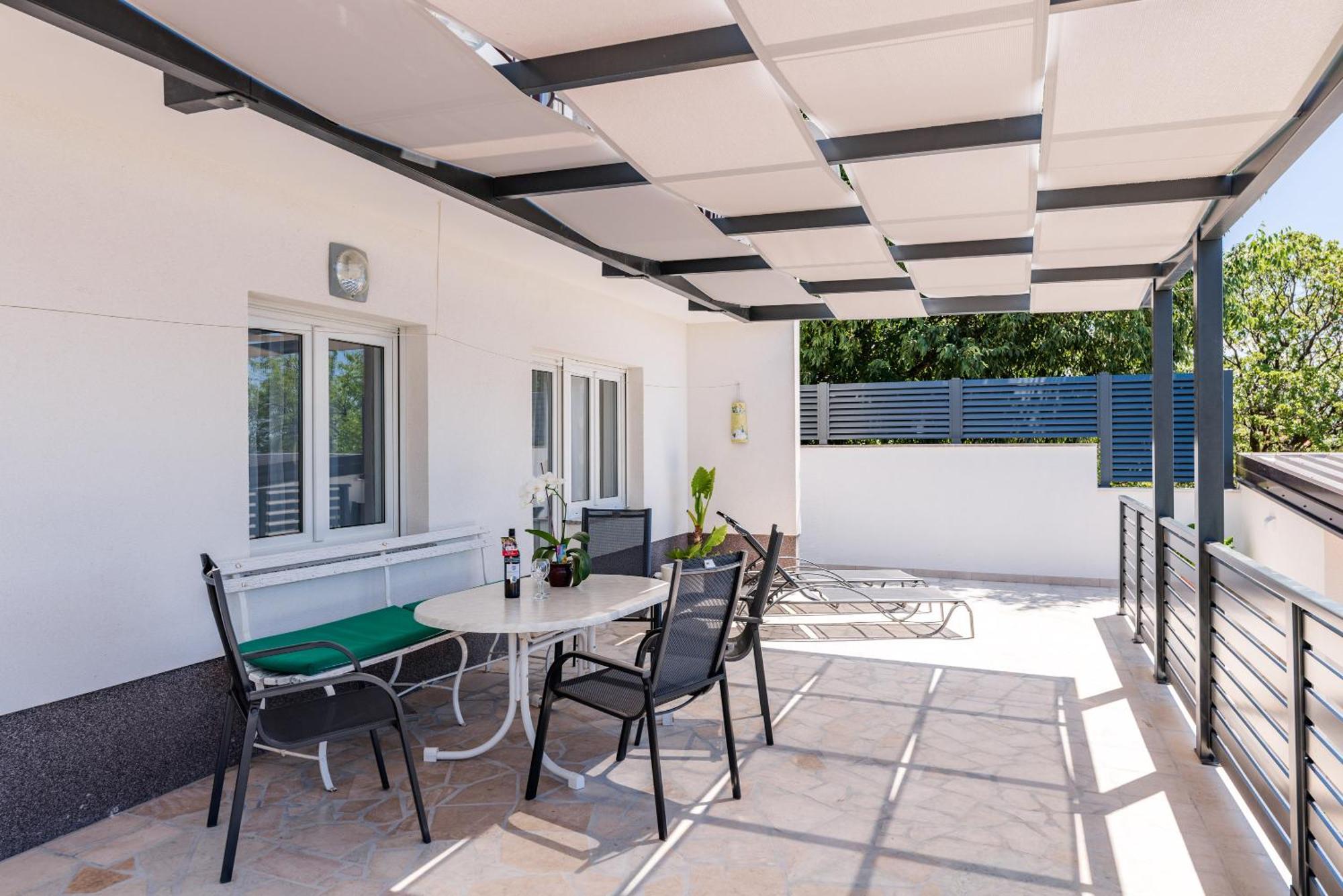 Apartmani Katica Povile Kültér fotó