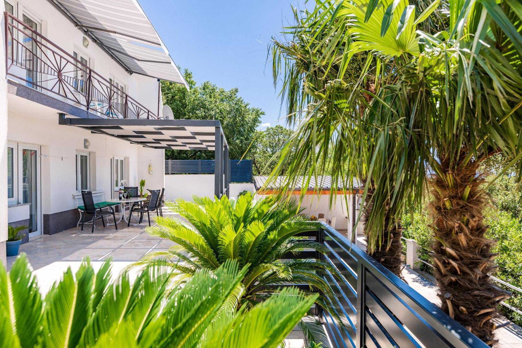 Apartmani Katica Povile Kültér fotó