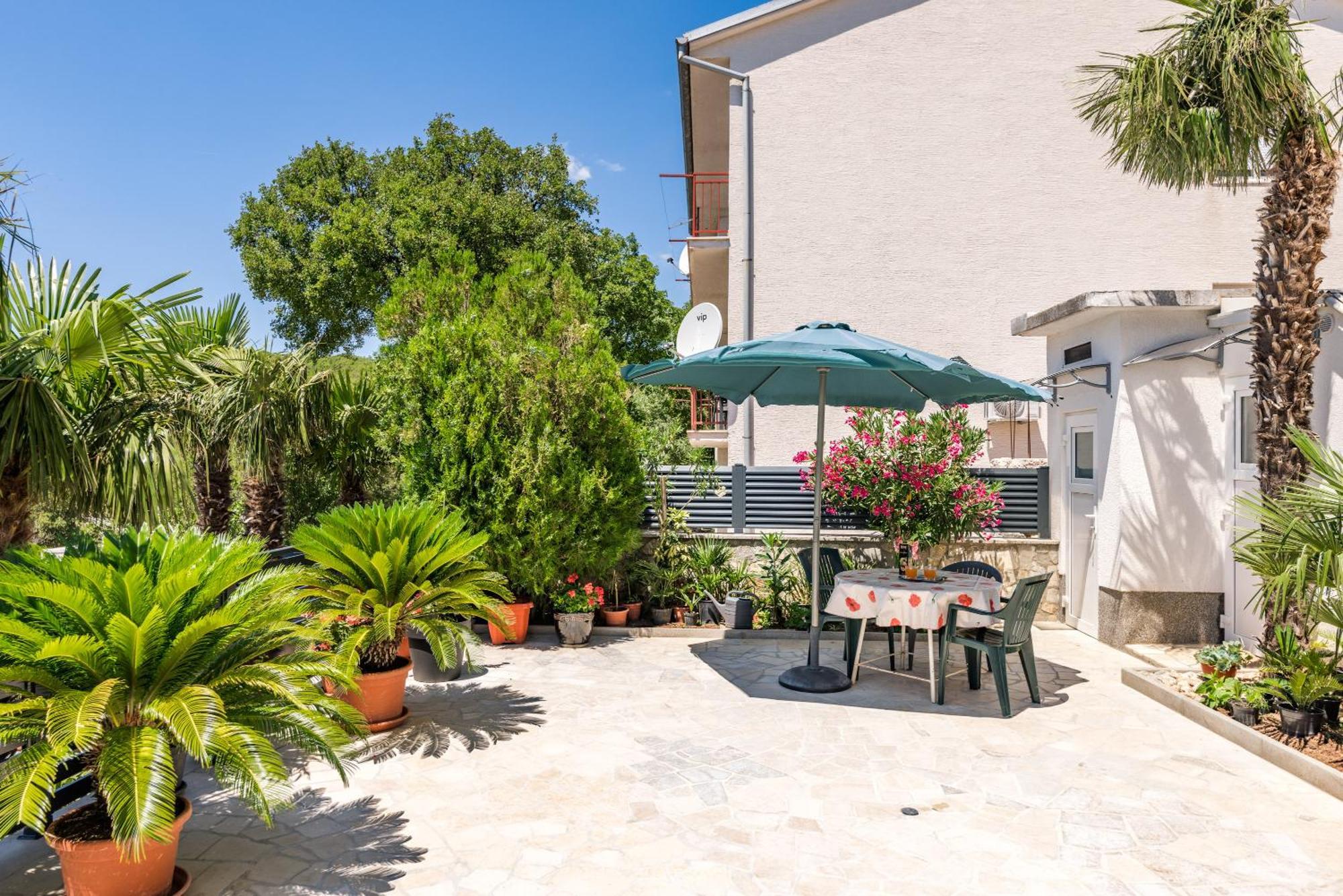 Apartmani Katica Povile Kültér fotó