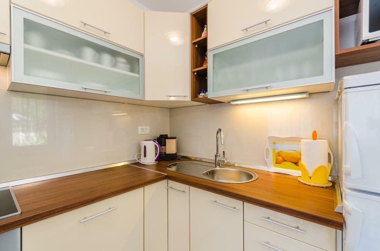 Apartmani Katica Povile Kültér fotó
