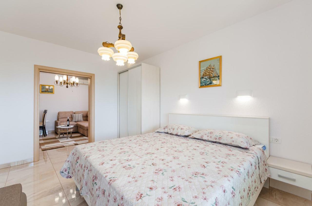 Apartmani Katica Povile Kültér fotó